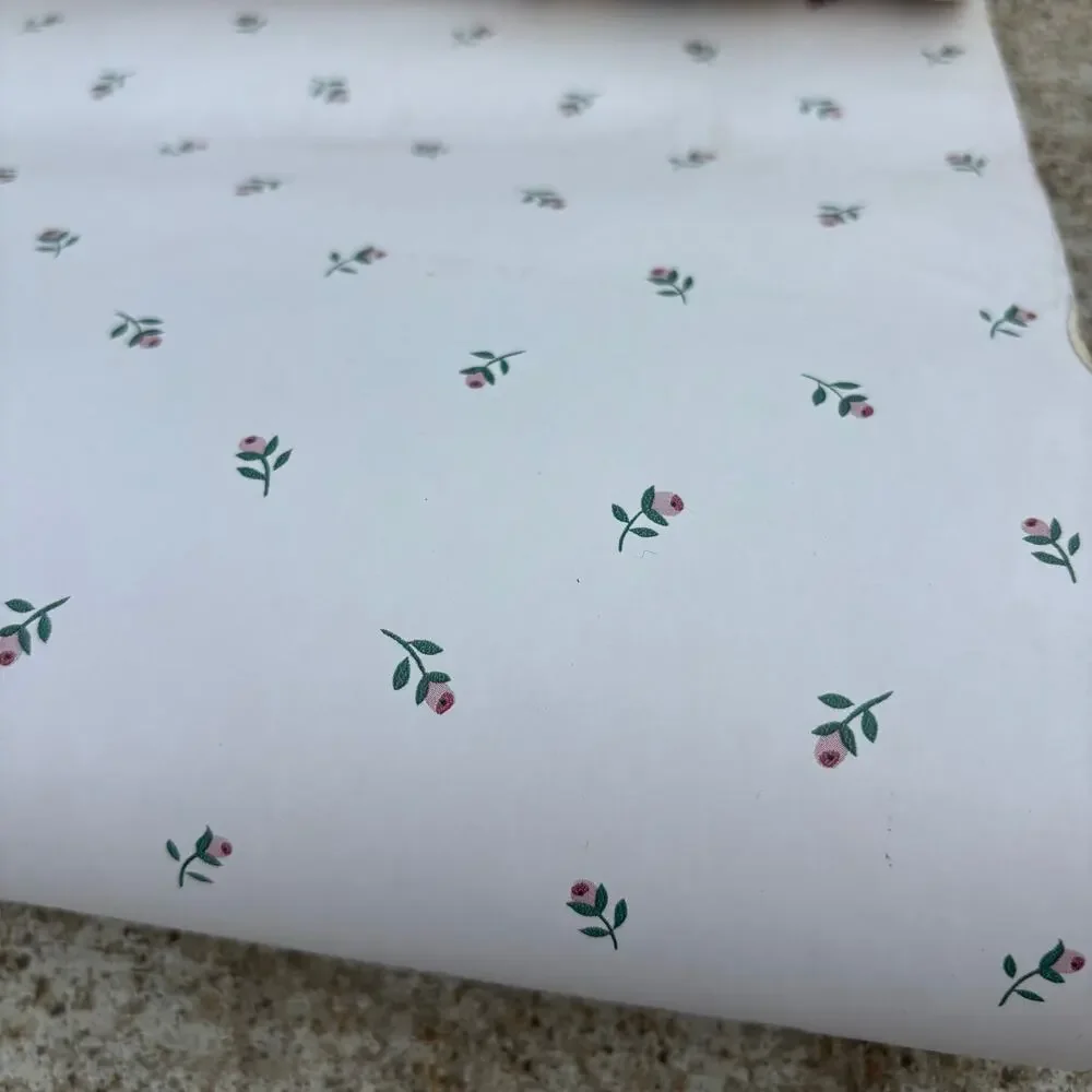 Imperial Vintage Wallpaper Floral Roses Cottage Core Pink Green 2 Rolls ~110 sf